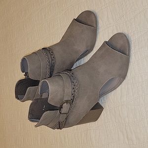 JellyPop Tenley Open-toe Booties